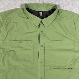 REI Co-Op Shirt Mens XL Green Lightweight Outdoor Hiking Vented 100% Nylon Logo